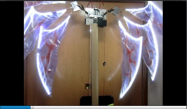 魔界の神 降臨 ファンが作った 東方project 神綺の羽が光って動いてハイクオリティ ねとらぼ