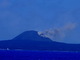 すくすく：西之島の火山活動に変化の兆し？　新たな火口から噴火始まる