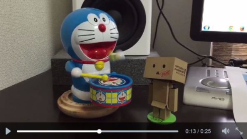 おもちゃのドラえもんがx Japan 紅 を叩く人気動画 Yoshiki本人が 大好きだー と取り上げるまさかの事態に ねとらぼ