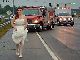 これが私の“あるべき姿”　結婚式当日にウェディングドレス姿で祖母を救助した救急救命士の使命感に賞賛の声