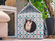 隠れ家好きなネコのハートをがっちりキャッチ　牛乳パック風のネコハウス「Petbo」がかわいい