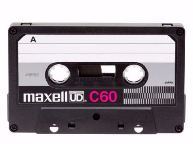 マクセル カセットテープ UD デザイン 復刻 50周年