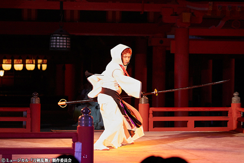 ミュージカル「刀剣乱舞」厳島神社奉納公演の公式レポートが到着