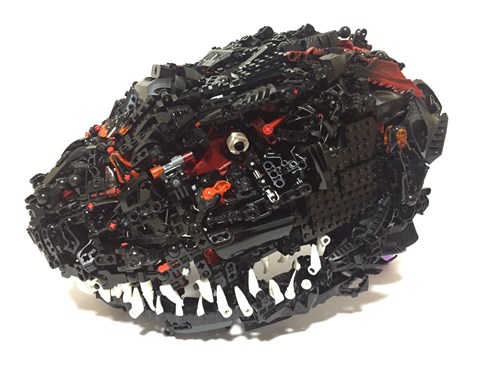 レゴで自作したシン・ゴジラのフルフェイスヘルメットがど迫力