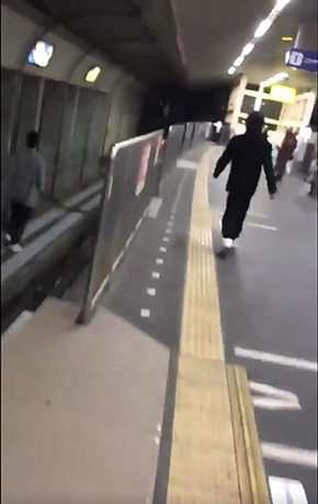 北九州モノレール・平和通駅