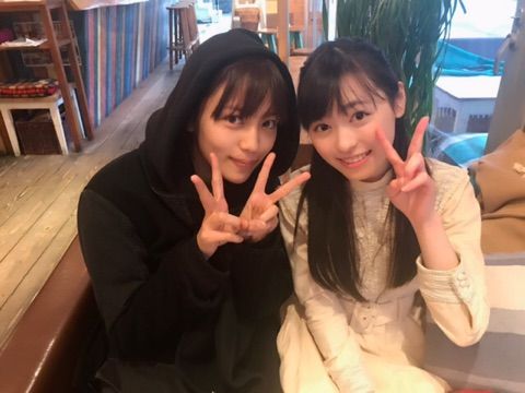 福原遥 先輩 川口春奈と感激の2ショット まいんちゃん 時代に共演した声優 佐久間レイとの再会も ねとらぼ