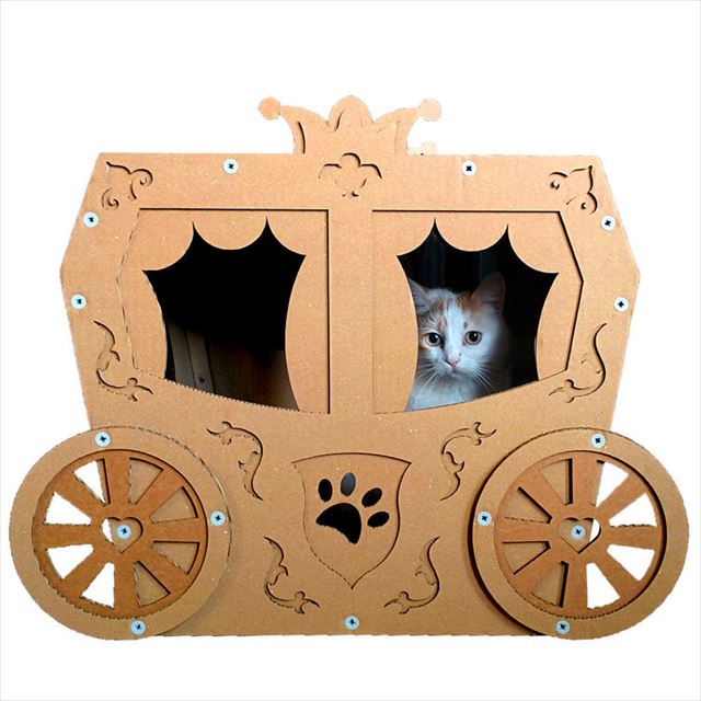 猫ちゃんがお姫様みたい とってもメルヘンな馬車風段ボール猫ハウス ねとらぼ