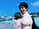 水嶋ヒロ、仕事しながらも愛娘を抱っこ　理想のイクメン姿にファン「いいパパさんだ」