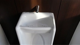 サービスエリアで革命的なトイレが見つかる　NEXCO西日本に設置場所や開発経緯を聞いた