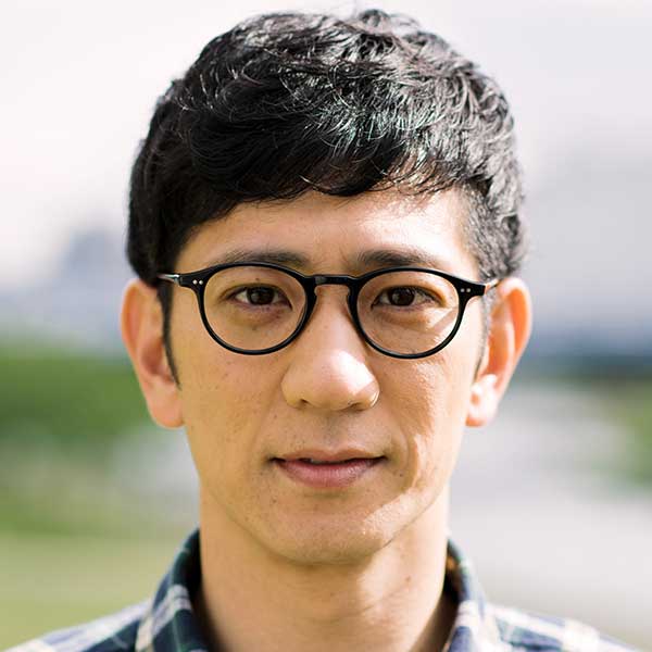 あおり力高いな ケツメイシ最新シングルジャケ写にアンタ柴田を起用 まさかのファンモン仕様にファンざわつく ねとらぼ