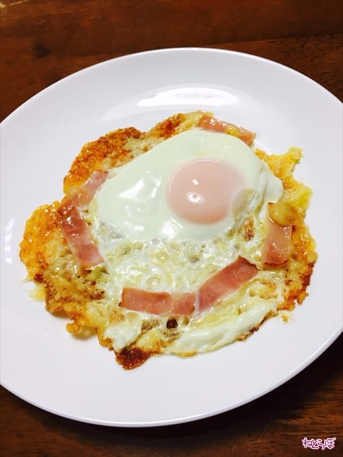 こんなかわいい 目玉焼き 見たことない 絵文字のいろんな顔を表現した黄身がすぐできそうで楽しい L Miya 1809emojimedamayaki02 Jpg ねとらぼ