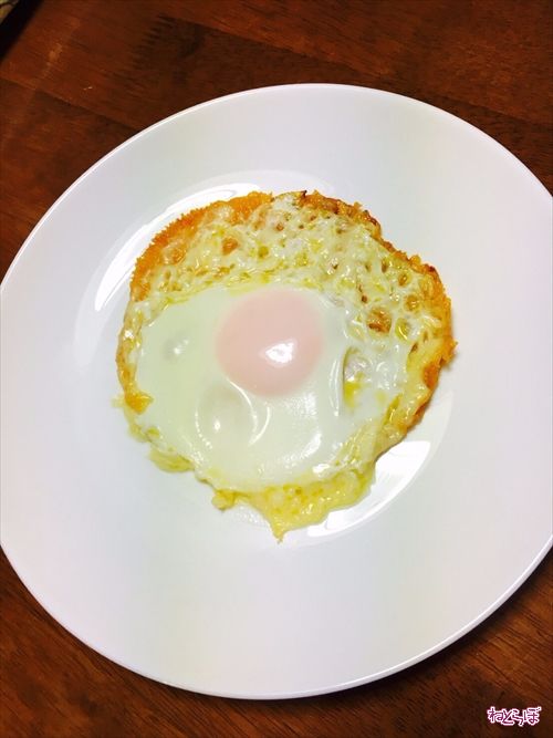 こんなかわいい 目玉焼き 見たことない 絵文字のいろんな顔を表現した黄身がすぐできそうで楽しい L Miya 1809emojimedamayaki02 Jpg ねとらぼ