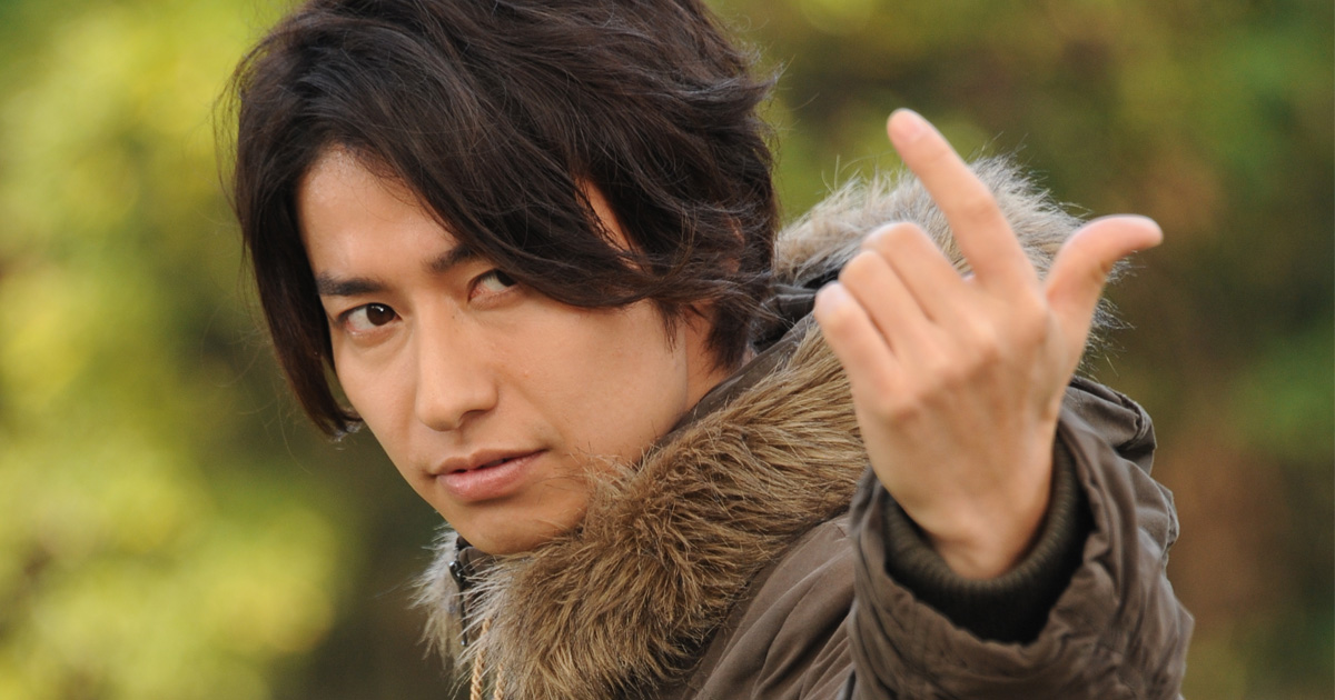 お前だったのか 仮面ライダービルド 第3のライダーに武田航平 キバから10年 再び変身 ねとらぼ