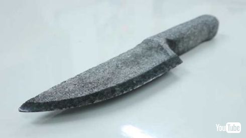 石の塊 石のナイフ 作り方 研磨 YouTube