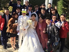 横澤 セール 夏子 結婚 式 ドレス