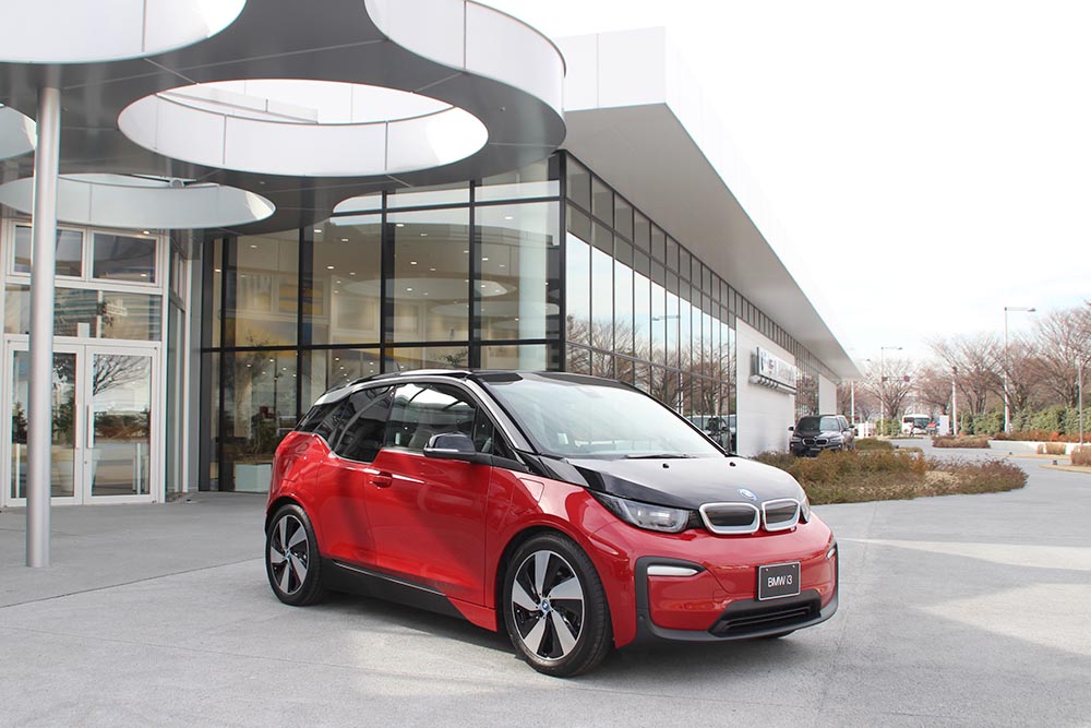 かわいいボディのフルEV「新BMW i3」が登場、511キロの航続距離を実現（1/2 ページ） - ねとらぼ