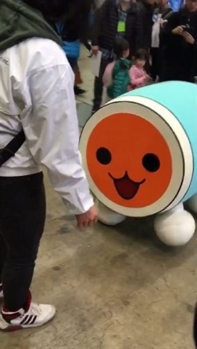 中の人なんていないドン 太鼓の達人 どんちゃんがイベントでポロリ ねとらぼ