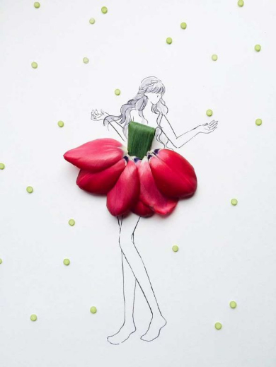 華やかな草花のドレスにうっとり イラストと花を組み合わせたアート 