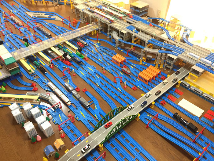 今回もガチ 日本屈指の路線数 大宮駅 をプラレールで完全再現 高すぎる完成度にため息出っぱなし ねとらぼ
