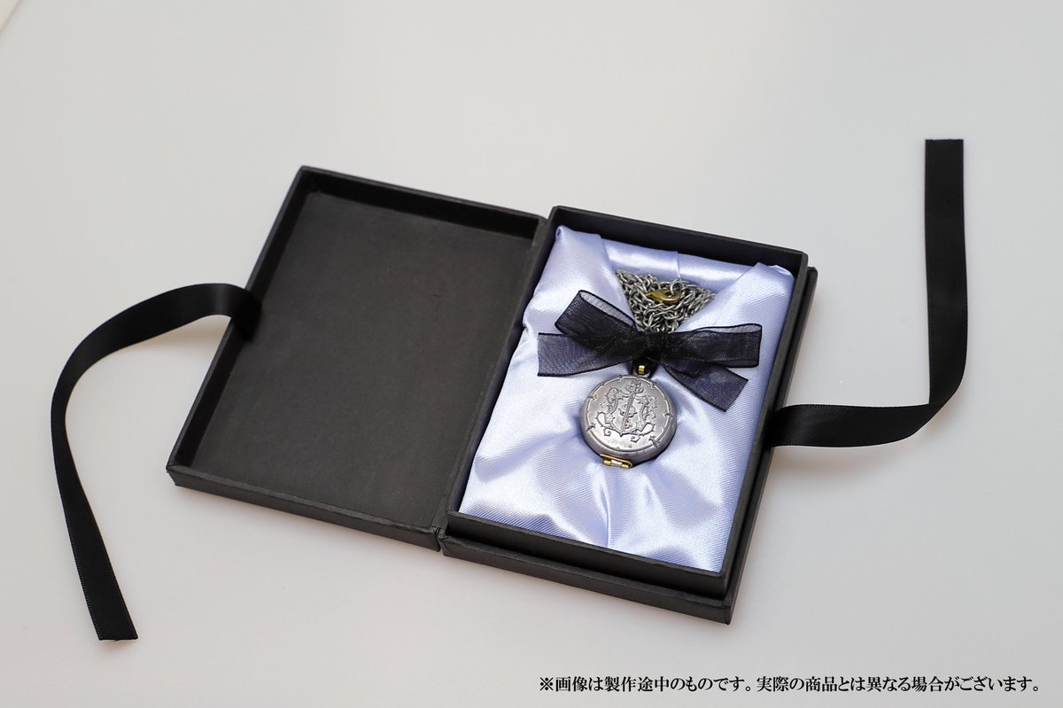 黒執事 の香水が枢やな先生完全監修で登場 伯爵と執事の ミステリアスな関係 を香りで再現 ねとらぼ