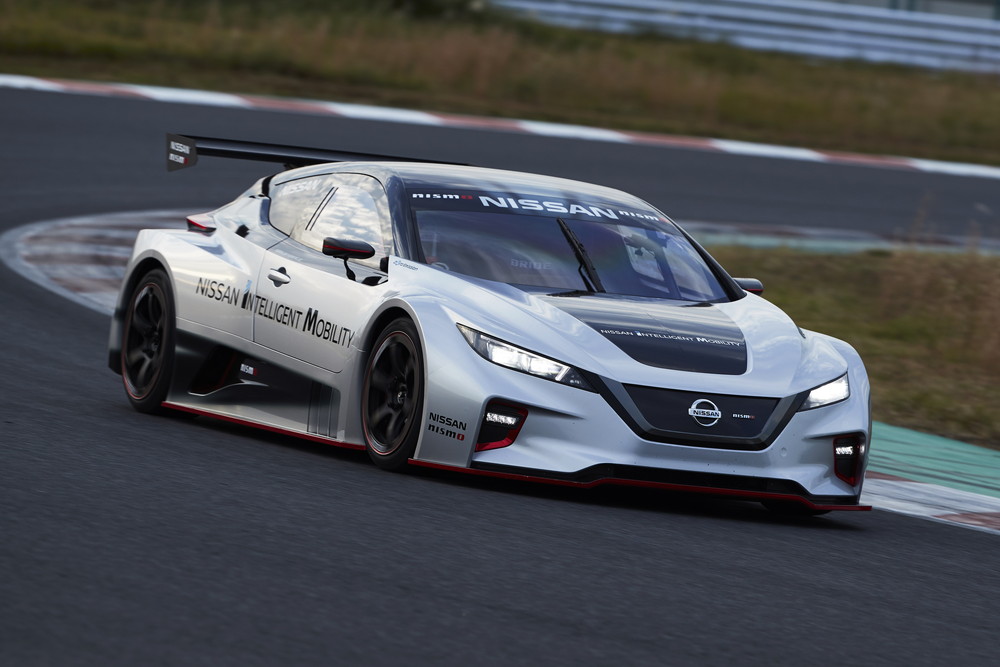 たった3 4秒で時速100キロ 日産 リーフ をベースにしたスーパーevレーシングカー Leaf Nismo Rc 誕生 1 2 ページ ねとらぼ