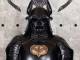 バットマンをモチーフにした武者人形発売　「蝙蝠侠（こうもりきょう）」の名を冠した甲冑