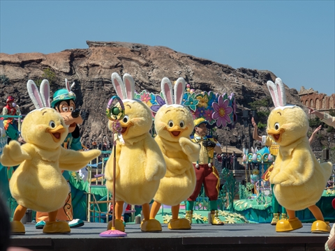 新キャラ うさピヨ も登場 東京ディズニーリゾートのイースターを一足先に体験 ねとらぼ