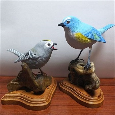 木彫りの鳥