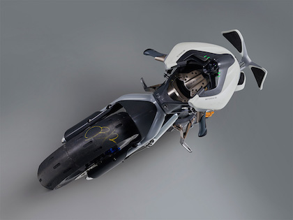 ヤマハ発動機 コンセプト バイク 試作機 モトロイド MOTOROiD