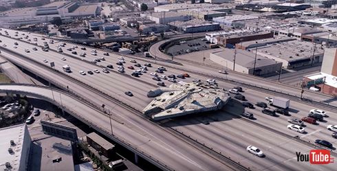 「ミレニアムファルコンは高速道路7車線」　スターウォーズの地球サイズ映像に感動