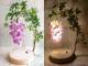 藤の花が華やかに部屋を照らす……　ハンドメイドのランプがプラ版製とは思えぬみずみずしさ