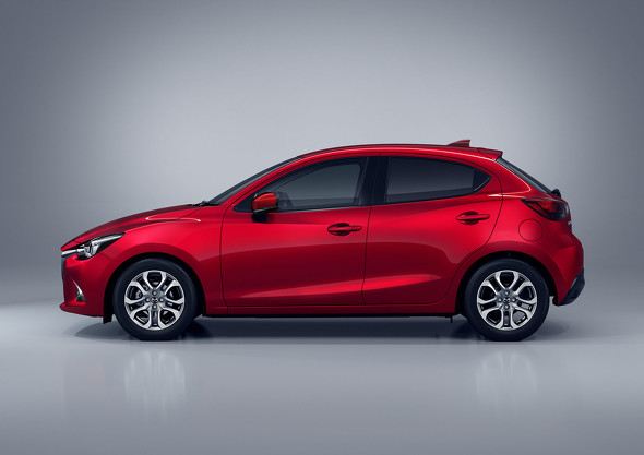 MAZDA2 f~I