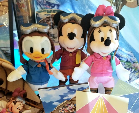 東京ディズニーシー ソアリン グッズやフードのオススメは 飛行士姿のミッキーがカッコいい 2 2 ねとらぼ