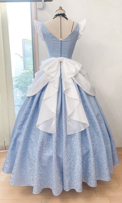 まるで魔法 材料費2万円で手作りされた シンデレラのドレス が本物すぎる出来ばえ ねとらぼ
