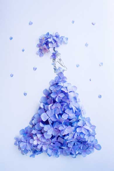 草花 イラストの 花のドレス が現実に Snsで人気のアート作品から生まれたウェディングドレスが夢のよう ねとらぼ