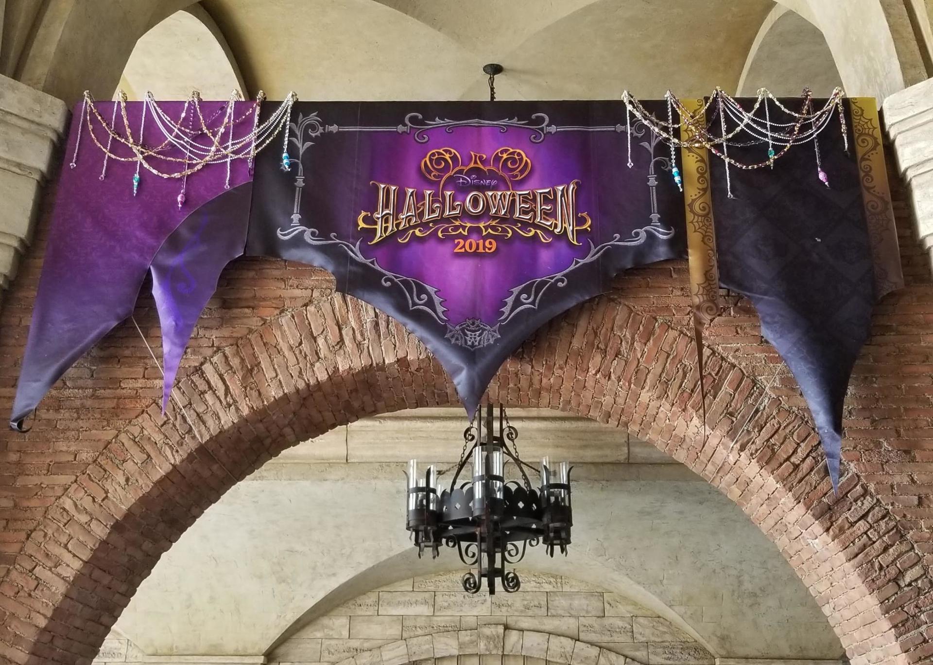 こだわりと愛がすごい ディズニーハロウィーンの仮装ゲストを全力レポート 1 2 ページ ねとらぼ