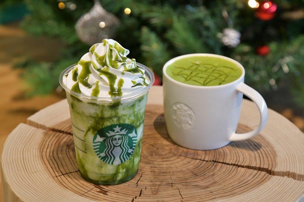 スタバ安定の名作 抹茶 ホワイト チョコレート フラペチーノ が帰ってきた クリスマスまでの期間限定で ねとらぼ