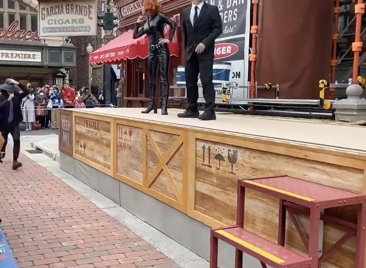 Usj ルパン三世 ザ ライブ 次元の走りがアニメそっくりと話題 帽子の押さえ方まで完璧 これぞ 三 次元大介 ねとらぼ