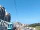 坂あり、橋あり、景色よし　時々架線なし!?　台湾の新世代路面電車「前面展望」が見どころ満載