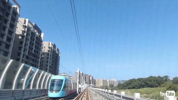 海外 鉄道 路面電車 ライトレール 台湾 淡海 無架線 高架 京阪