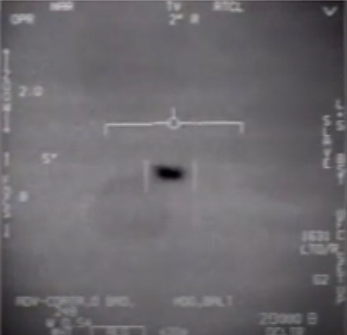 米国防総省がUFO動画を公開　パイロットが驚き叫ぶ様子まで記録