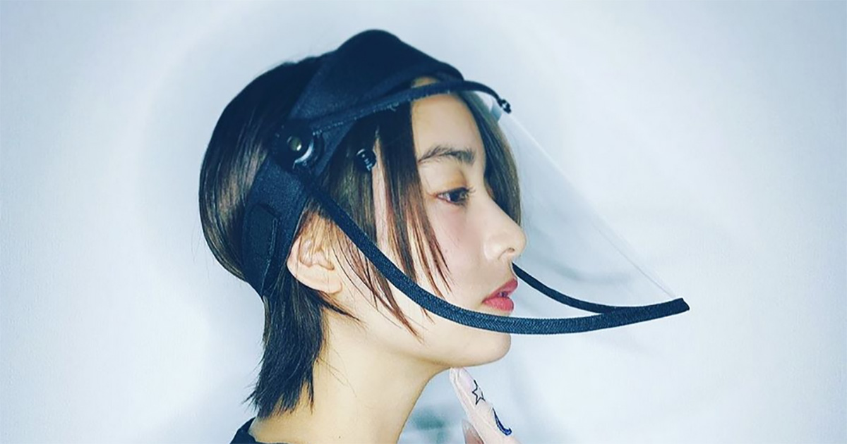 美人 かっこよすぎます 山本美月 フェースシールド着けた美しい横顔ショットが洗練された1枚 ねとらぼ