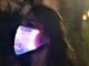 7色に発光する“LEDライトマスク”登場　USB充電で3時間連続稼働