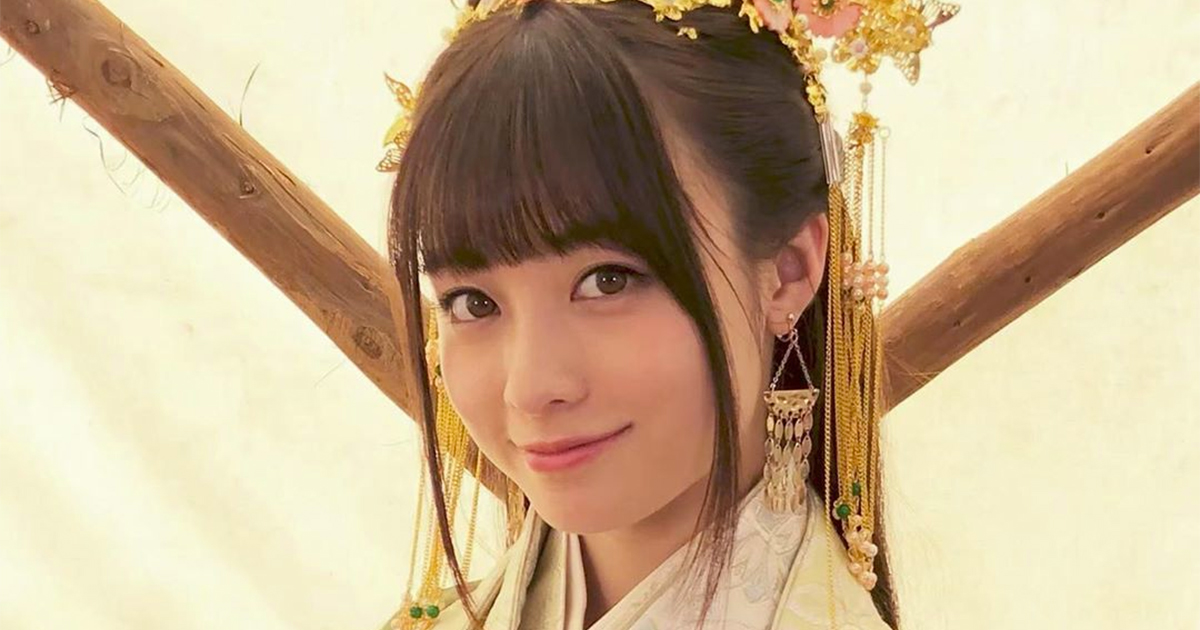 待てあわてるなこれは孔明の妻だ 橋本環奈 映画 新解釈 三國志 の衣装が似合い過ぎて 女神 神降臨 と反響 ねとらぼ