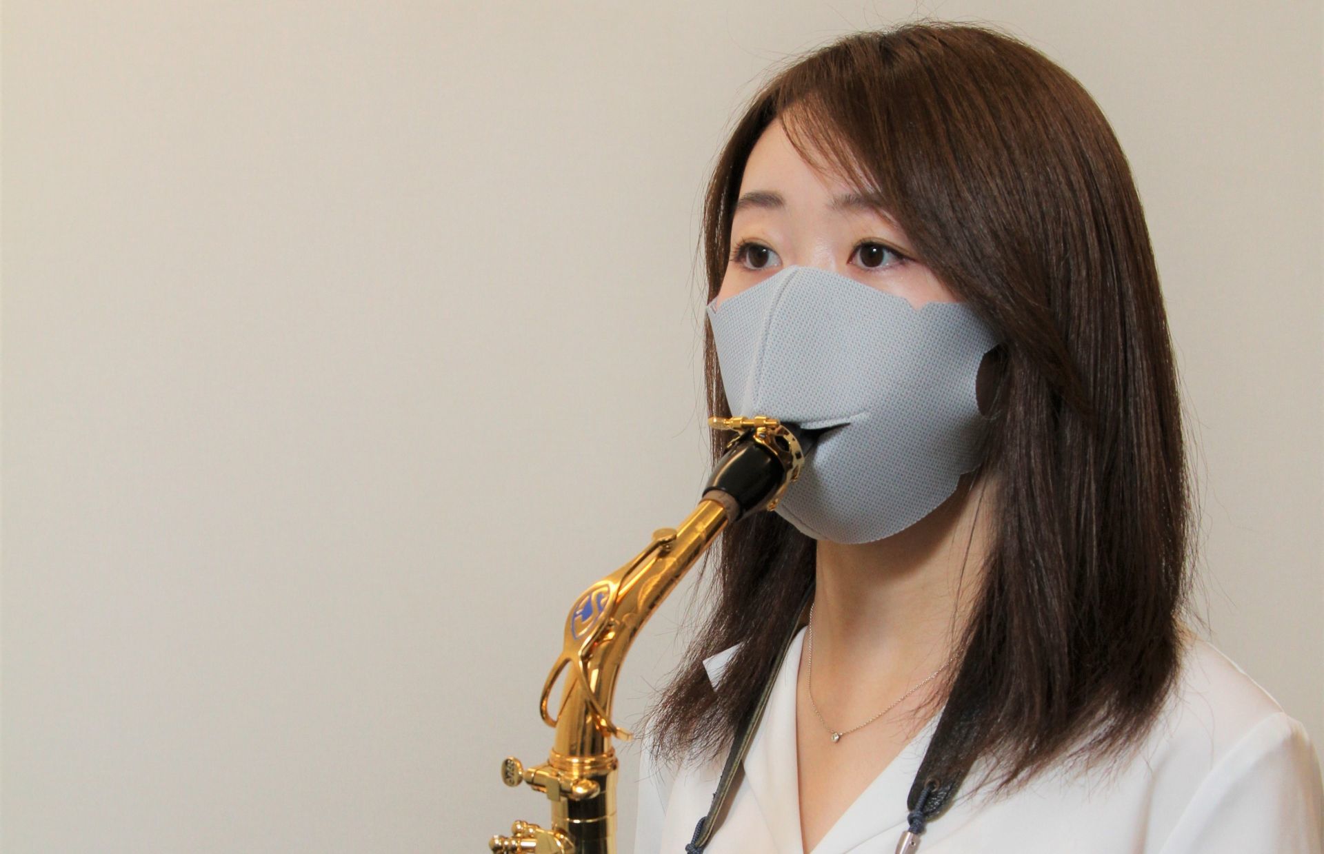 マスクをしたままサックスやトランペットが吹ける 管楽器を楽しみたい人向けのマスクが8月18日に発売 ねとらぼ