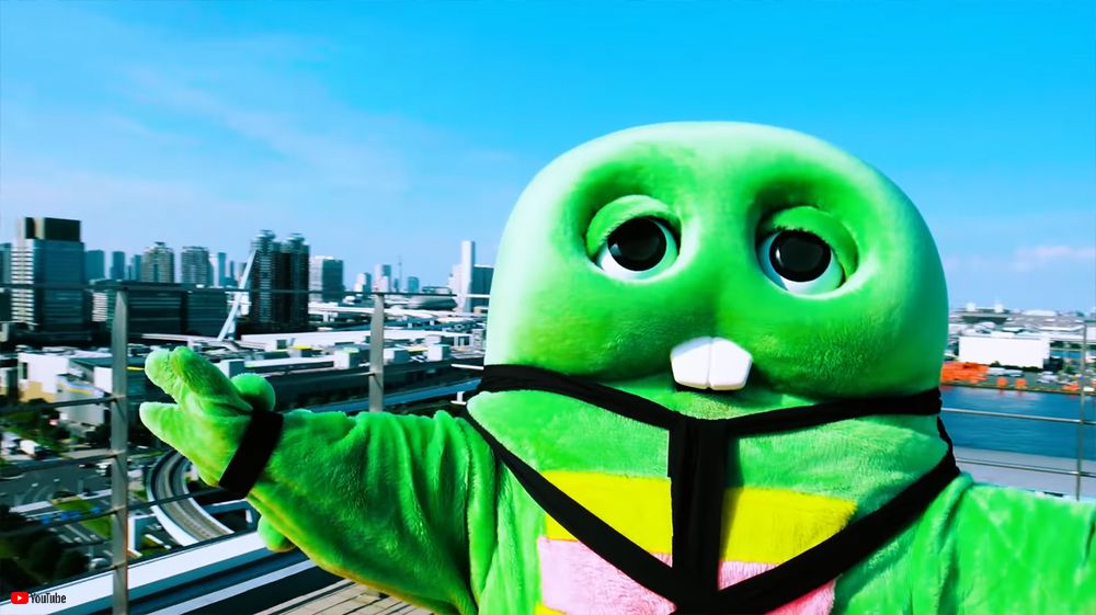 突風でもまったくなびかず ガチャピン Hot Limit 完コピがツッコミどころしかない ねとらぼ