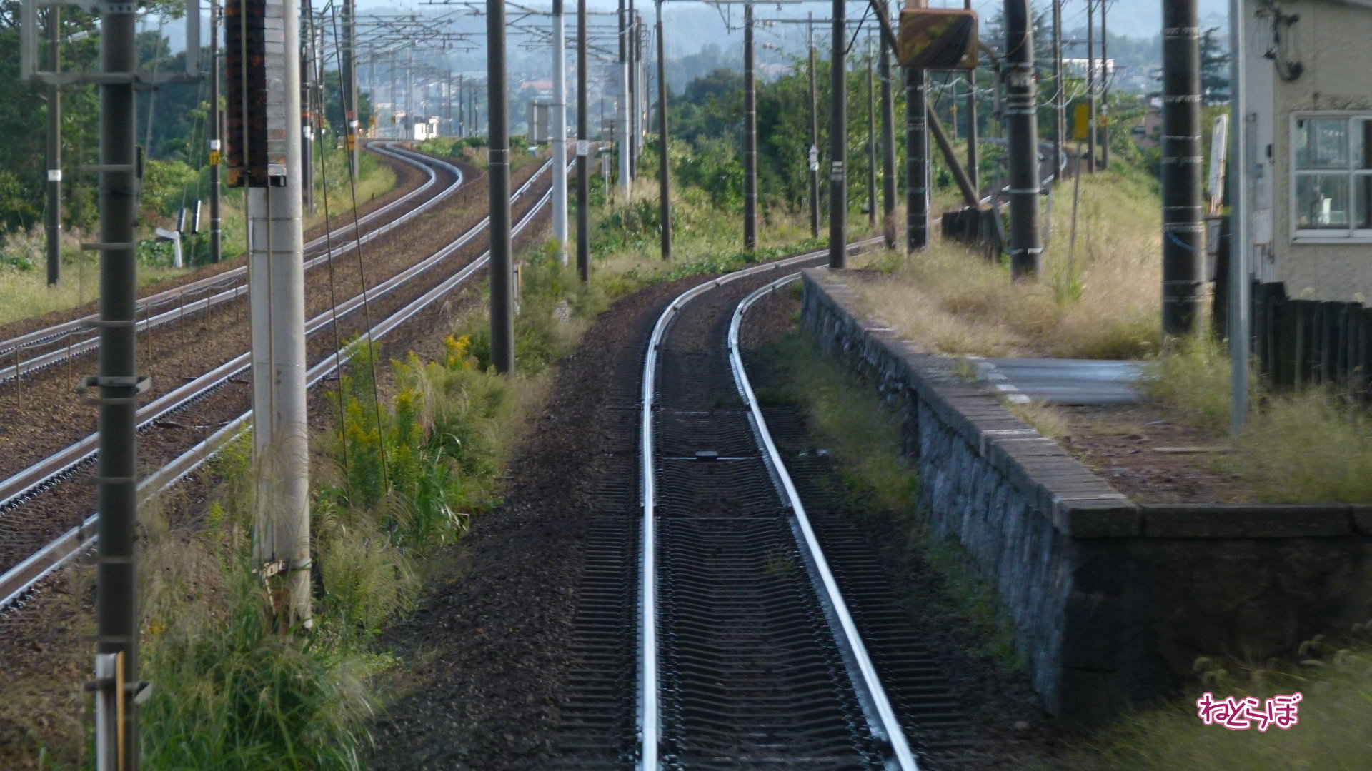 なぜ単線の路線で電車はぶつからないの いちばん分かりやすい 単線 と 閉そくの仕組み のお話 月刊乗り鉄話題 年9月版 1 3 ページ ねとらぼ