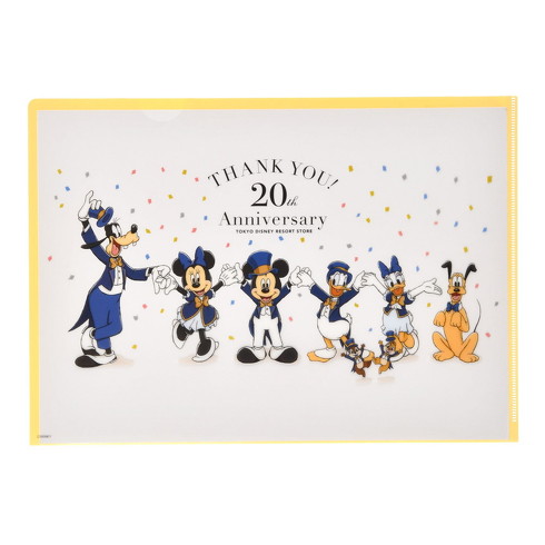 ミッキーたちが正装してお祝い ディズニーストア東京ディズニーリゾート店周年を記念したグッズが華やか ねとらぼ