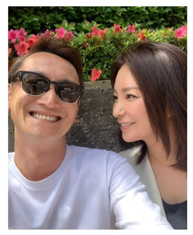 真山景子 元俳優の夫と離婚 仲良し夫婦だっただけにファンからは すごいびっくり 1 2 ページ ねとらぼ