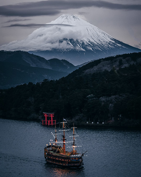 リアルで拝んでみたい風景 箱根から望む富士山がまるで水墨画のように美しい 1 2 ページ ねとらぼ